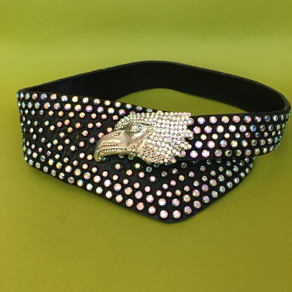 Flirty, functional fashion! 💖 - Picture 6 of 8